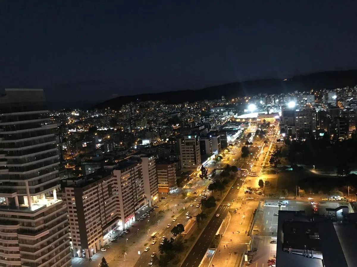 Apartment Suite Apartamento Espectacular Vista La Carolina - One Quito Ecuador