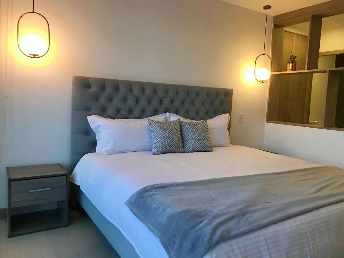 Suite Apartamento Espectacular Vista La Carolina - One Quito Ecuador